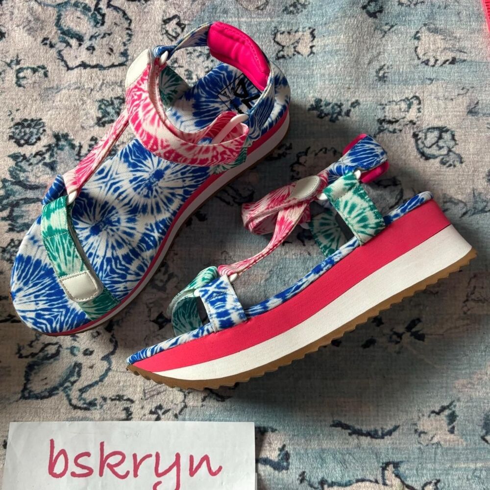 Dirty-laundry Women's multi Sandals